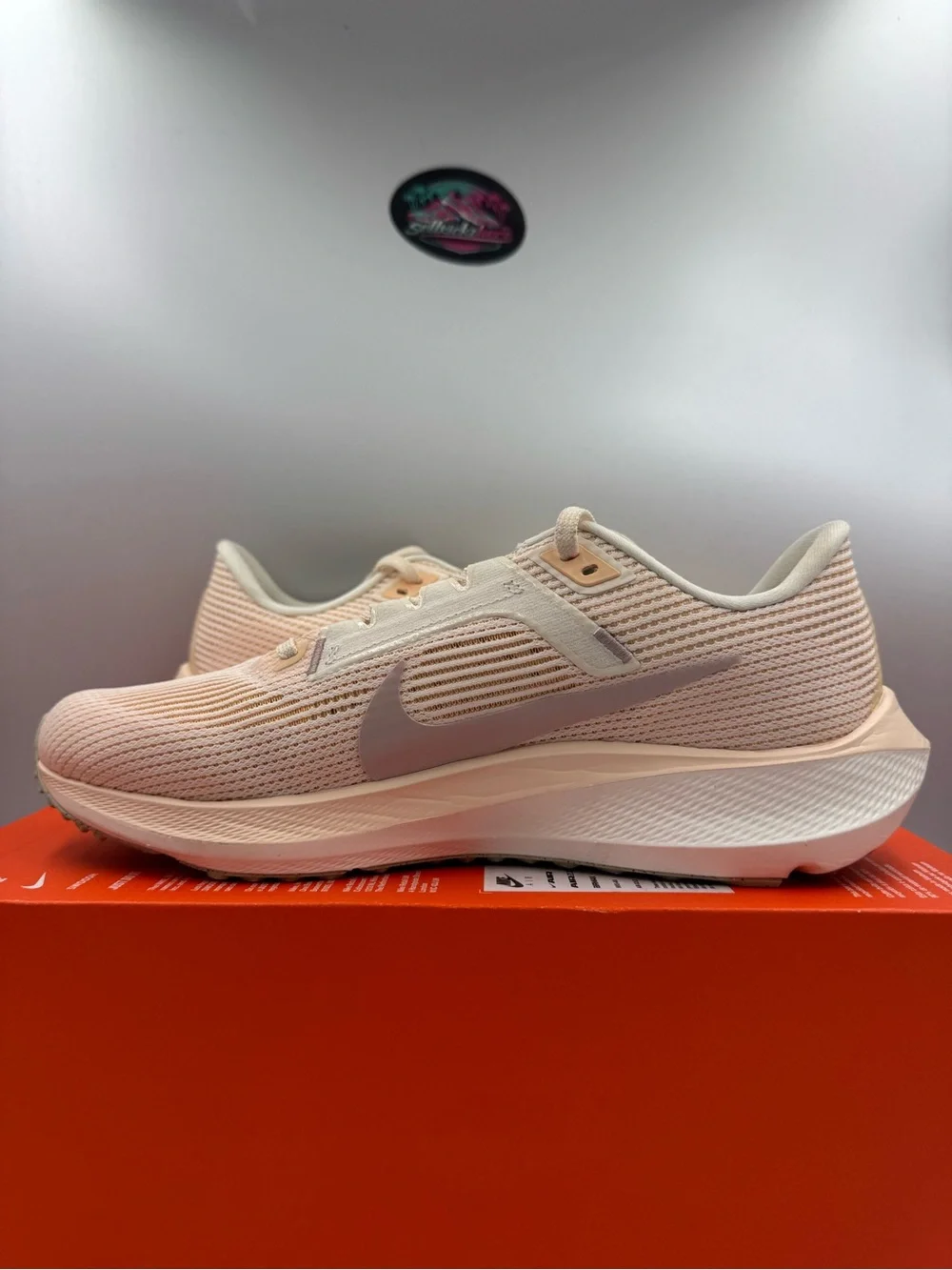 Nike Air Zoom Pegasus 40 Pale Ivory Pink Oxford BRAND NEW Size 10 Women